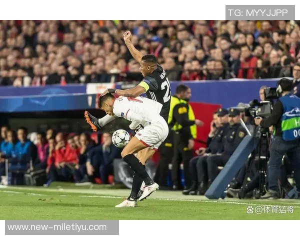 赫拉芬贝赫腿筋轻微受伤将回利物浦接受进一步检查 赫拉芬贝赫腿筋轻微受伤将回利物浦接受进一步检查