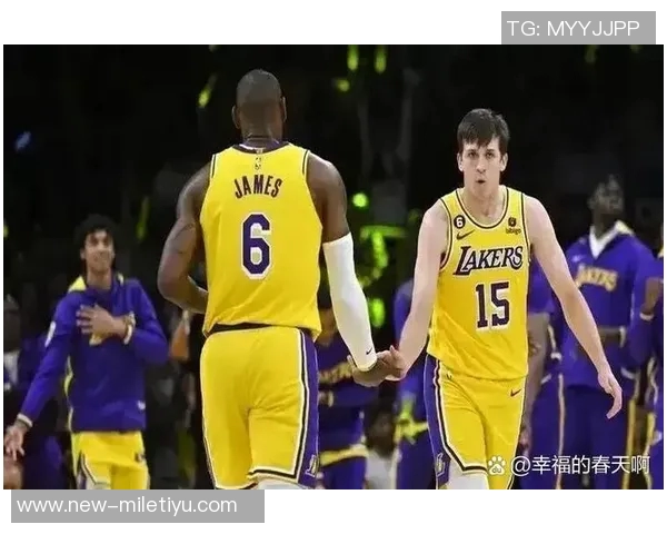 湖人客场表现大幅提升目前战绩8胜2负仅次于雷霆和活塞 湖人客场表现大幅提升目前战绩8胜2负仅次于雷霆和活塞