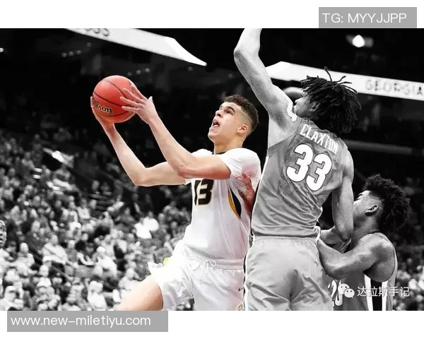 小迈克尔波特首节表现抢眼全场贡献24分11板7助后劲不足令人担忧 小迈克尔波特首节表现抢眼全场贡献24分11板7助后劲不足令人担忧