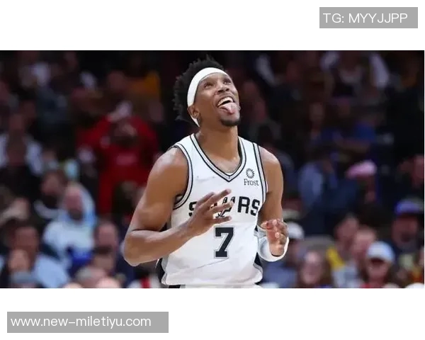 理查德谈老将缺阵影响强调扩大空间与提升比赛节奏的重要性 理查德谈老将缺阵影响强调扩大空间与提升比赛节奏的重要性