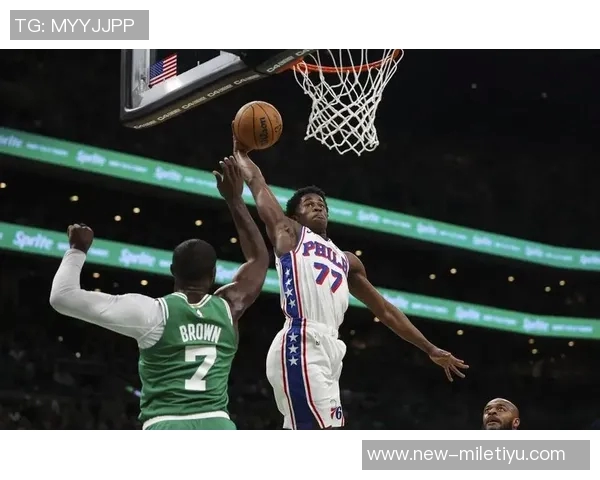 76人新秀埃奇库姆补篮绝杀勇士马克西钉板拒绝反击成功 76人新秀埃奇库姆补篮绝杀勇士马克西钉板拒绝反击成功