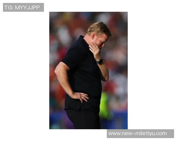 内维尔质疑曼联表现为何缺乏紧迫感与强度踢得如此缓慢