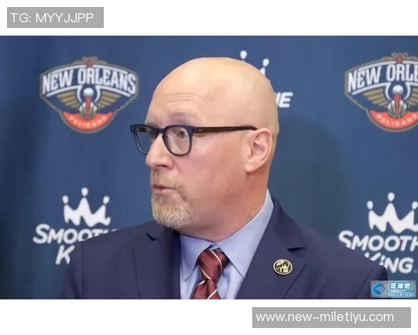 米奇约翰逊盛赞大卫琼斯加西亚适应球队表现出色无所畏惧