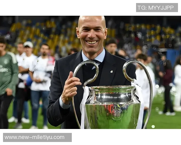 法国名宿称赞德尚应立雕像齐达内执教法国是完美结合 法国名宿称赞德尚应立雕像齐达内执教法国是完美结合