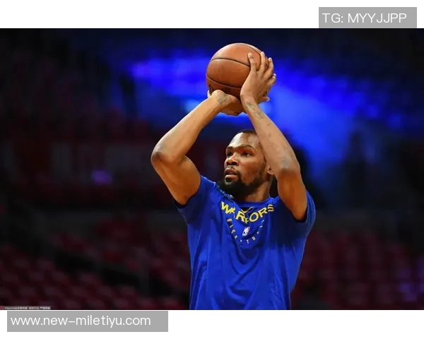 杜兰特庆祝31000分成就感谢支持者将继续追求更高目标