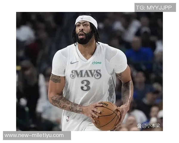 明日独行侠迎战爵士浓眉因左小腿受伤出战存疑 明日独行侠迎战爵士浓眉因左小腿受伤出战存疑